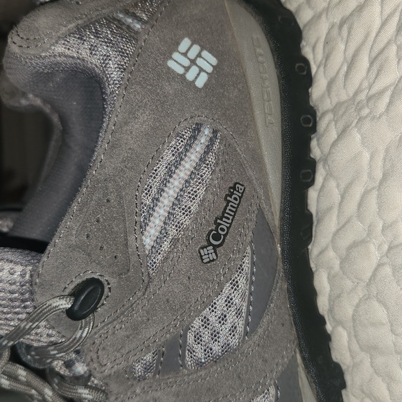 Columbia sneakers hiking shoe new condition size9 - Picture 5 of 6
